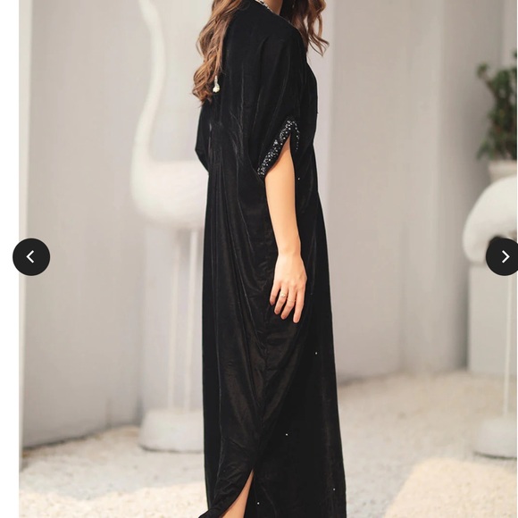 NWOT class black velvet beaded dress kaftan - Picture 2 of 4